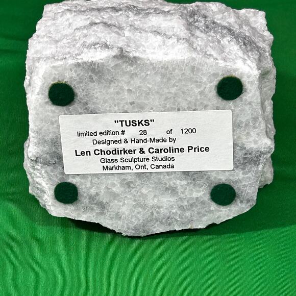 Walrus Figurine Glass "Tusks" Limited Edition #28 Handmade Chodirker & Price - Picture 9 of 9